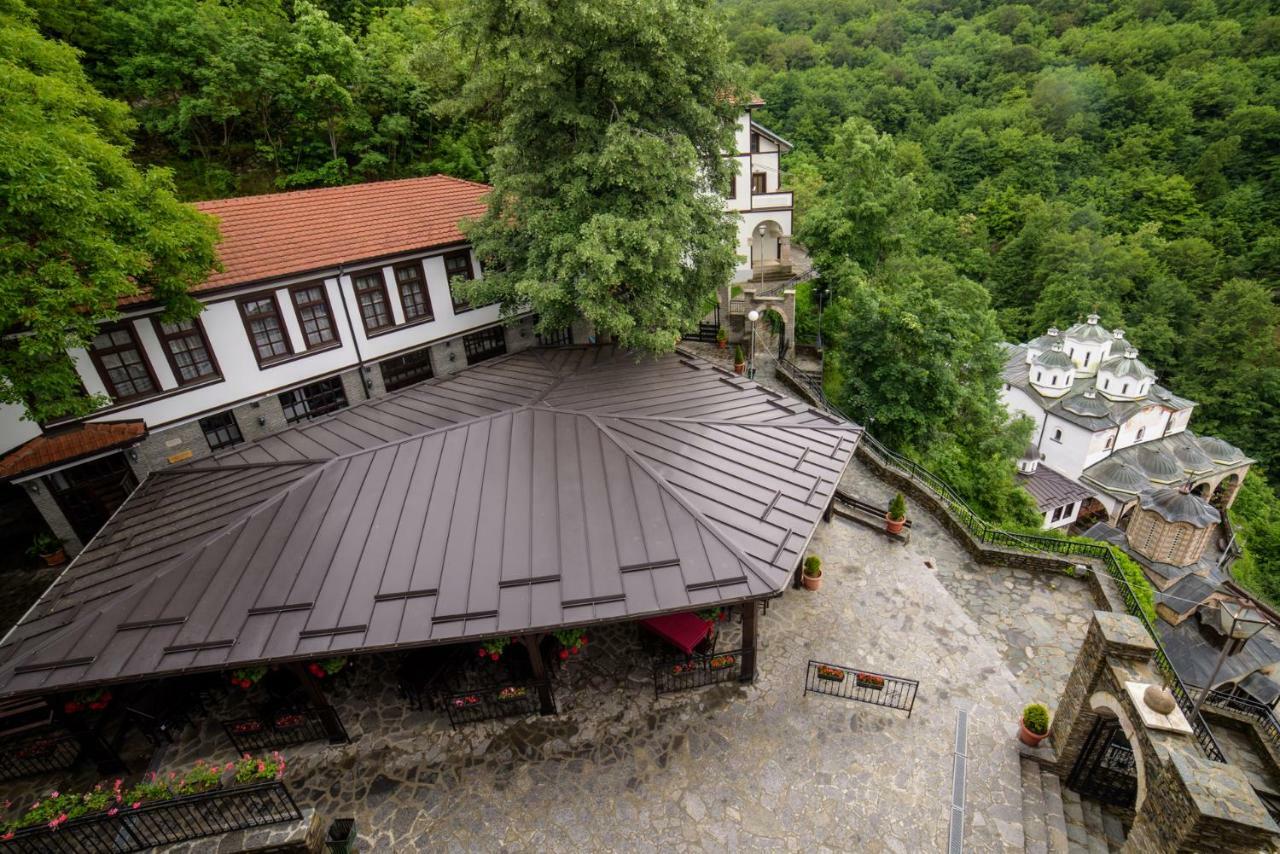 Hotel Manastir Sv. Joakim Osogovski Kriva Palanka Екстер'єр фото